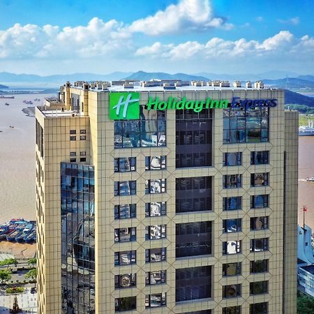 Holiday Inn Express Zhoushan Dinghai By Ihg Exterior foto